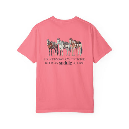 Circle R Arena “I Don’t Know How to TikTok But I Can Saddle a Horse” Graphic Tee – Western Rider T-Shirt with Logo Pocket Design