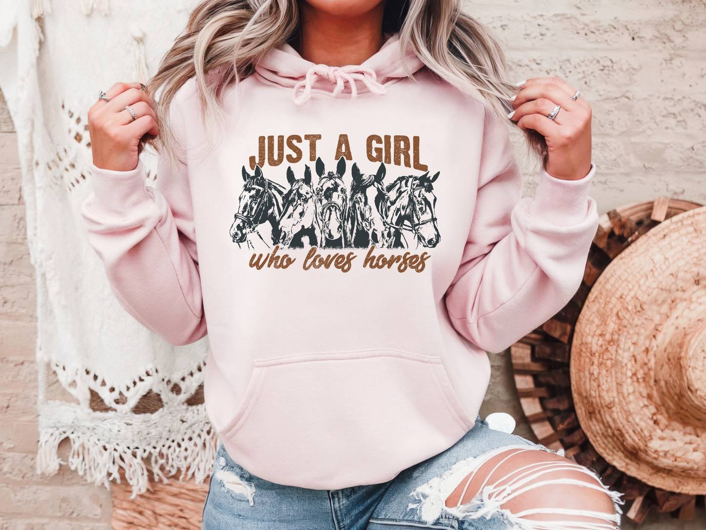 Just a Girl Who Loves Horses Gildan™️ Hoodie