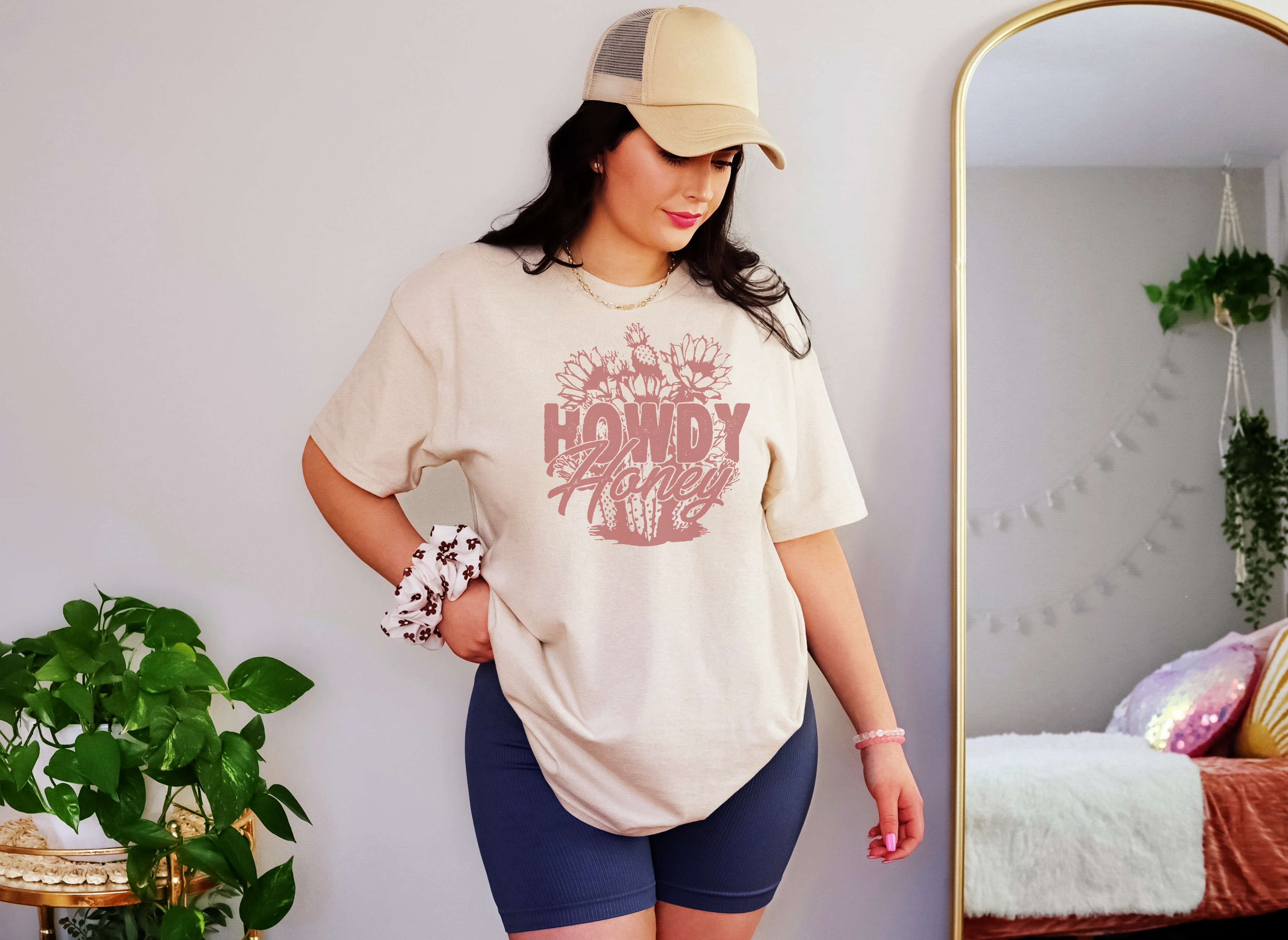Howdy Honey Gildan™️ Adult T-Shirt