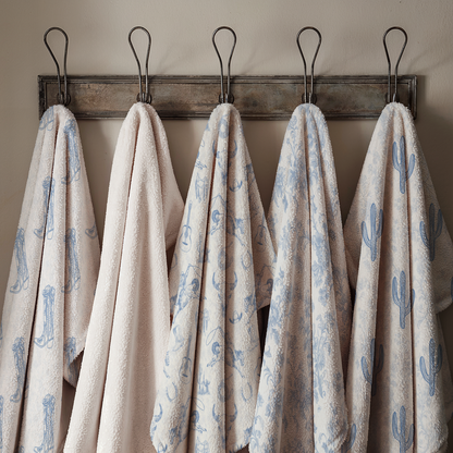 Western Toile Velveteen Plush Throw Blanket